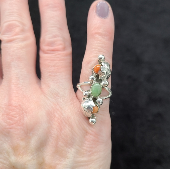 Jewelry - Vintage Native American Sterling Turquoise Coral Ring Leaf and Raindrops Design